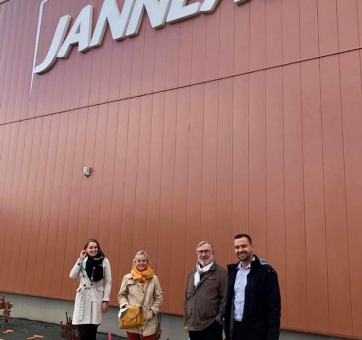 Reportage photo d’une journée chez Janneau 
 Entrez dans le…